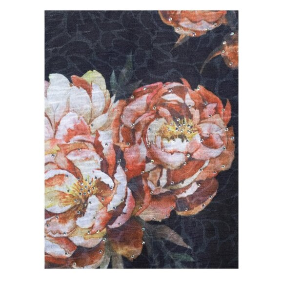 Time & Tru Ladies 3/4 Ruffle Sleeve Floral Flowy Sublimation Top SZ Medium - Picture 6 of 7